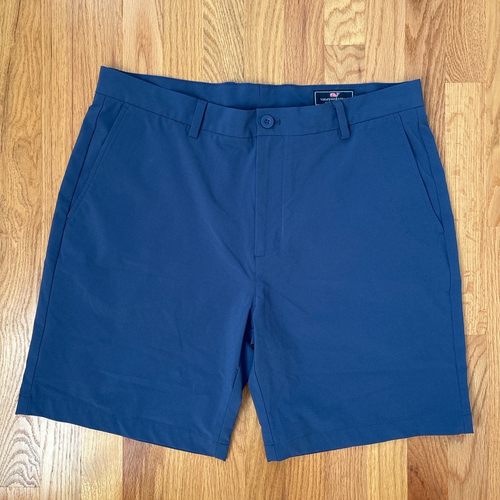 Vineyard Vines Men’s Performance Breaker Shorts - Navy (Size 36) - Like New!